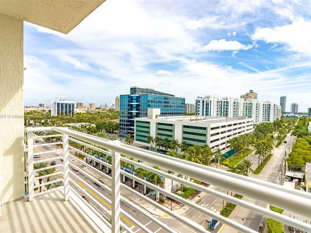 18800 NE 29th Ave # 1012, Aventura FL 33180