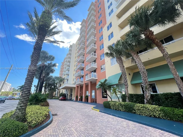 18800 NE 29th Ave # 1012, Aventura FL 33180