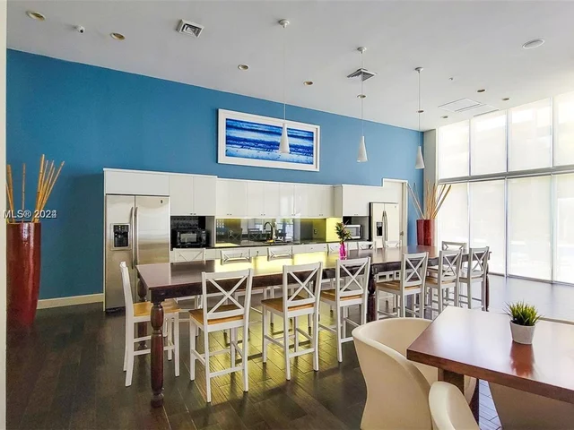 18800 NE 29th Ave # 1012, Aventura FL 33180