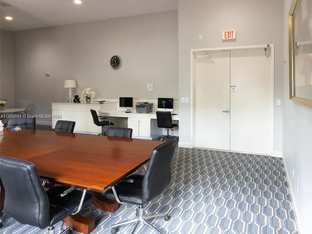 18800 NE 29th Ave # 1012, Aventura FL 33180