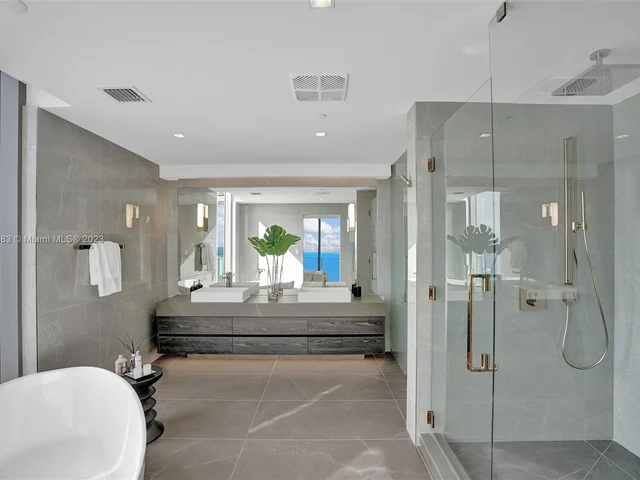 1116 N Ocean Blvd # 1801, Pompano Beach FL 33062