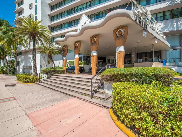 6345 Collins Ave # 814, Miami Beach FL 33141
