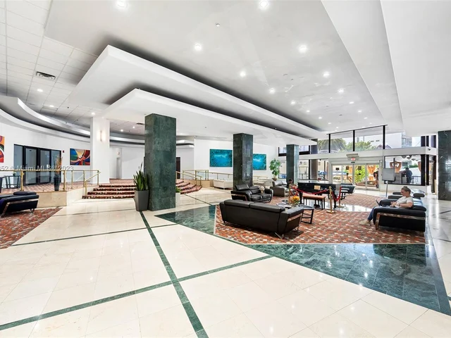 6345 Collins Ave # 814, Miami Beach FL 33141