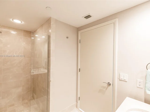 17001 Collins Ave # 3504, Sunny Isles Beach FL 33160