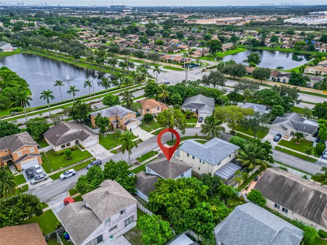 3260 Salinas Way, Miramar FL 33025