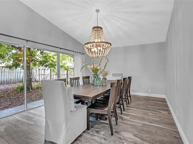 3260 Salinas Way, Miramar FL 33025