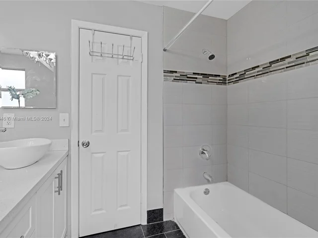 3260 Salinas Way, Miramar FL 33025