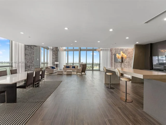 1100 Biscayne Blvd # 3507, Miami FL 33132