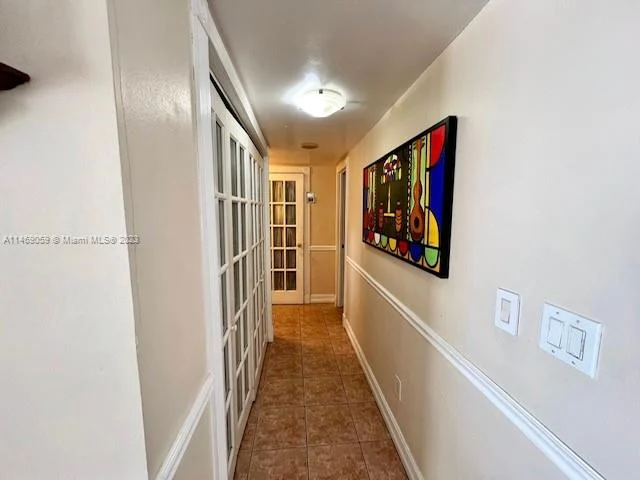 300 Bayview Dr # 1208, Sunny Isles Beach FL 33160