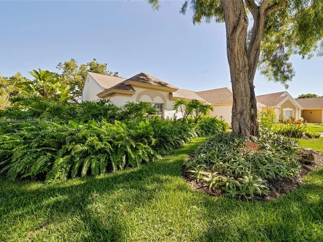 12083 Rockwell Way, Boca Raton FL 33428