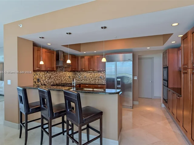 3535 S Ocean # 2102, Hollywood FL 33019