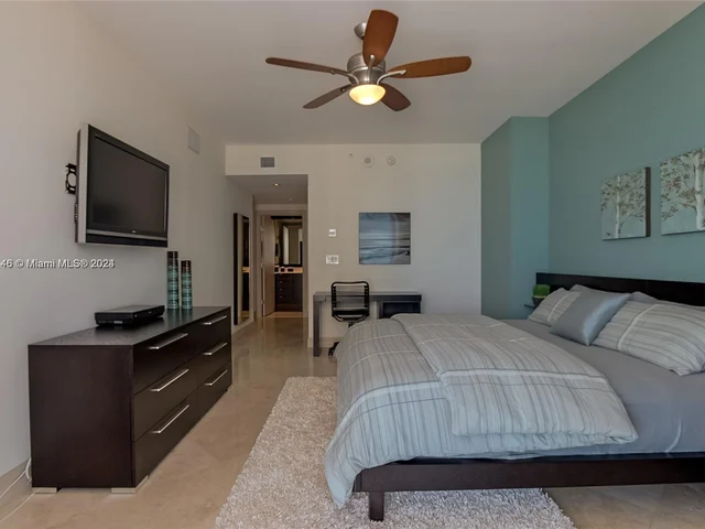 3535 S Ocean # 2102, Hollywood FL 33019