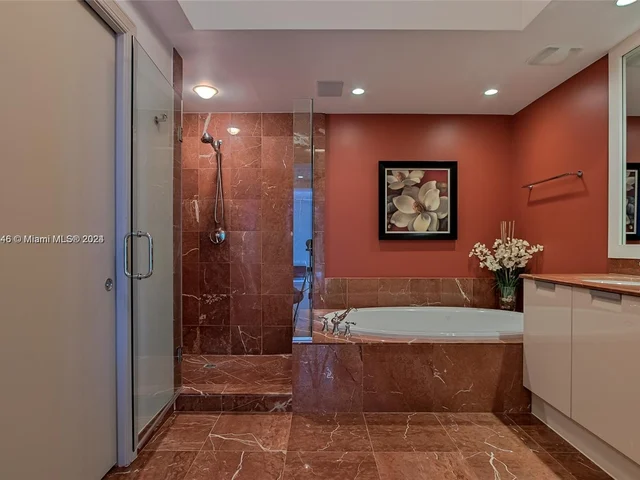 3535 S Ocean # 2102, Hollywood FL 33019