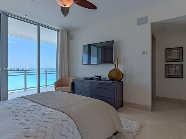 3535 S Ocean # 2102, Hollywood FL 33019