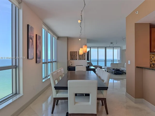 3535 S Ocean # 2102, Hollywood FL 33019