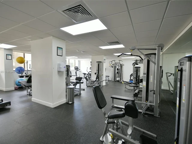 5600 N Flagler Dr # 206, West Palm Beach FL 33407