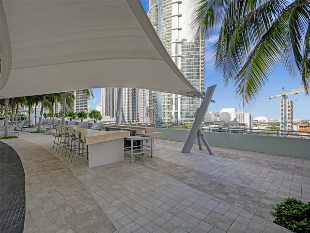 900 Biscayne Blvd # 3204, Miami FL 33132