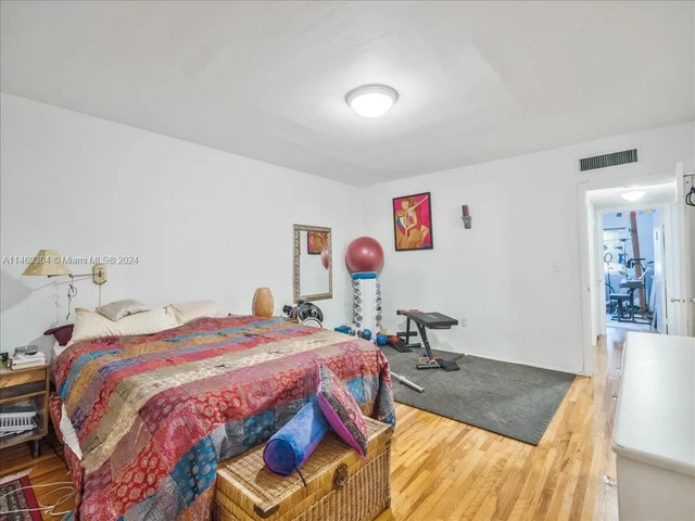 1101 98th St # 5, Bay Harbor Islands FL 33154