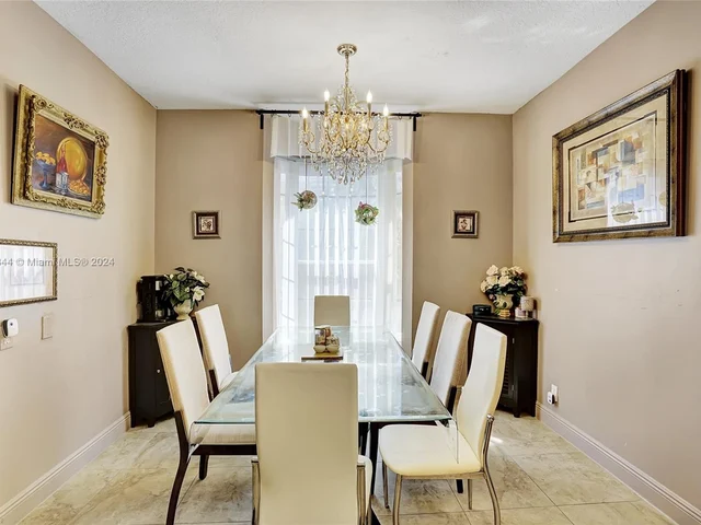 1251 Johnson Ct, Hollywood FL 33019