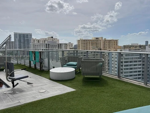 4111 S Ocean Dr # 502, Hollywood FL 33019