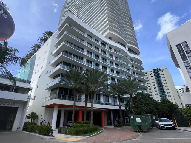 4111 S Ocean Dr # 502, Hollywood FL 33019