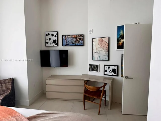 4111 S Ocean Dr # 502, Hollywood FL 33019