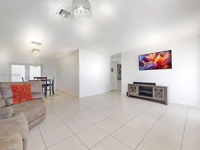 12233 SW 262nd St, Homestead FL 33032