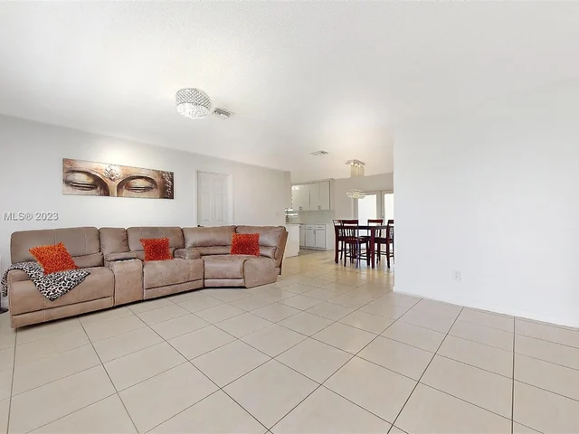 12233 SW 262nd St, Homestead FL 33032