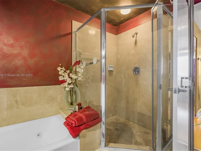 888 Brickell Key Dr # 510, Miami FL 33131