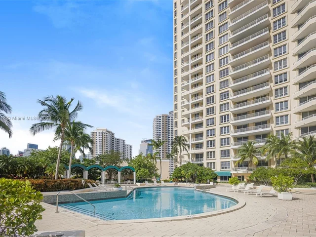 888 Brickell Key Dr # 510, Miami FL 33131