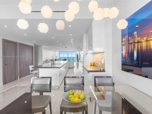 350 Ocean Dr # 1002N, Key Biscayne FL 33149