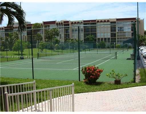 2101 Atlantic Shores Blvd # 512, Hallandale Beach FL 33009