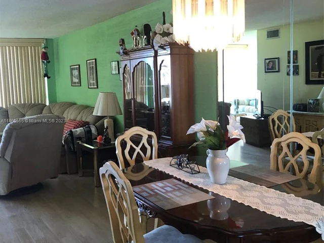 2101 Atlantic Shores Blvd # 512, Hallandale Beach FL 33009