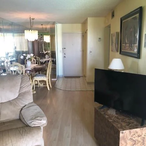 2101 Atlantic Shores Blvd # 512, Hallandale Beach FL 33009