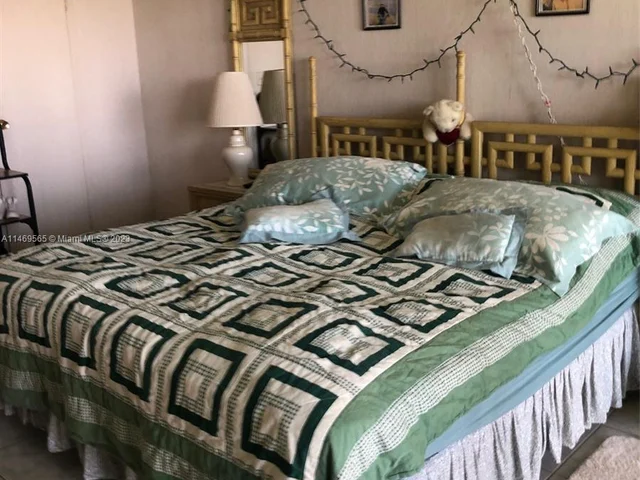 2101 Atlantic Shores Blvd # 512, Hallandale Beach FL 33009