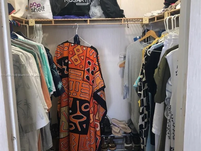 2101 Atlantic Shores Blvd # 512, Hallandale Beach FL 33009