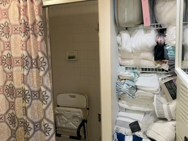 13055 SW 15th Ct # 312S, Pembroke Pines FL 33027