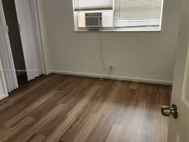 20 NW 7th Ave # 1, Pompano Beach FL 33069