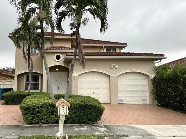 8881 NW 148th Ter, Miami Lakes FL 33018