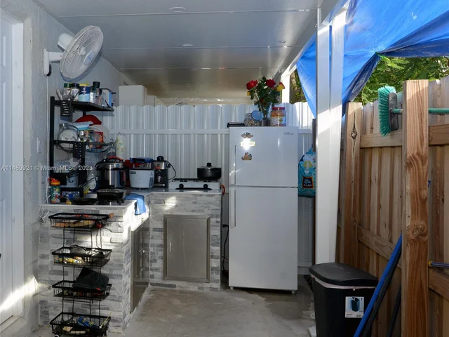 14913 SW 302nd Ter, Homestead FL 33033