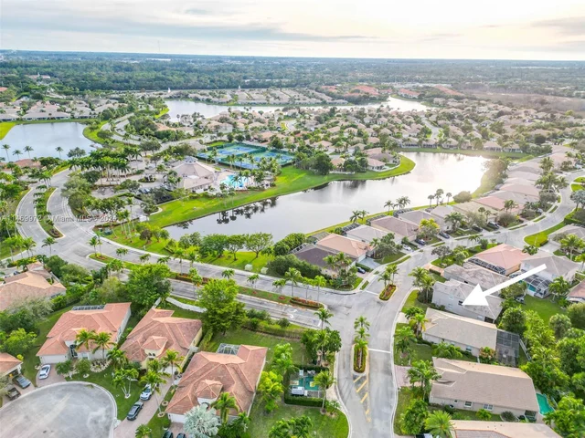8525 Pine Cay, West Palm Beach FL 33411