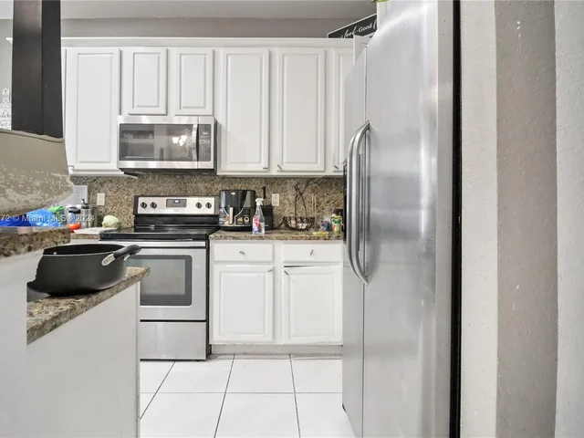 8525 Pine Cay, West Palm Beach FL 33411