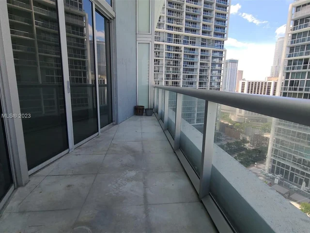 495 BRICKELL # 2206, Miami FL 33131