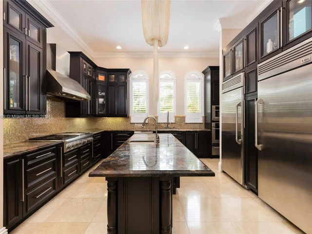 8860 SW 112th St, Miami FL 33176