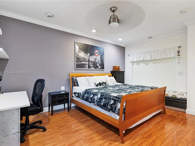 1801 Cleveland Rd, Miami Beach FL 33141