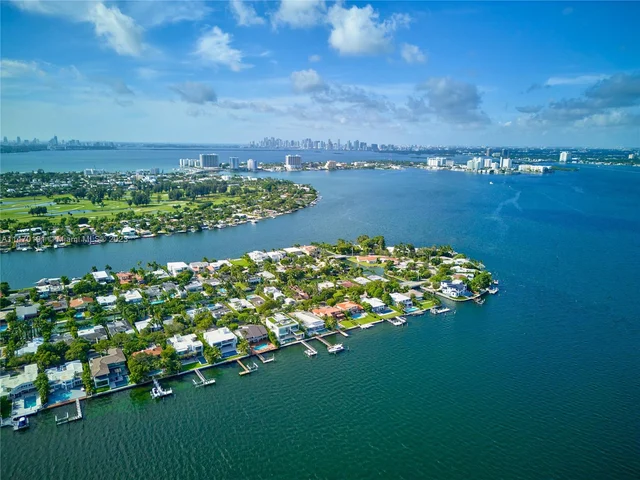 1801 Cleveland Rd, Miami Beach FL 33141