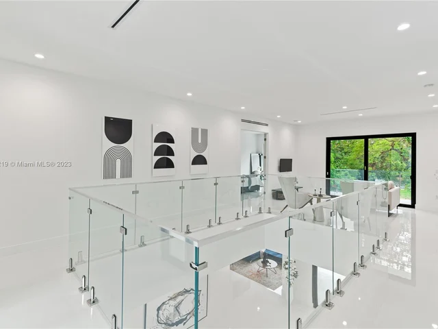 1401 SW 5th Ct, Fort Lauderdale FL 33312