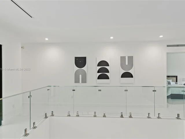 1401 SW 5th Ct, Fort Lauderdale FL 33312