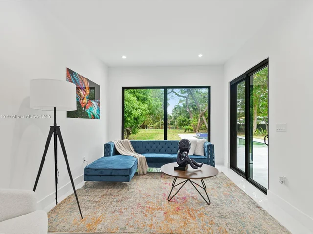 1401 SW 5th Ct, Fort Lauderdale FL 33312