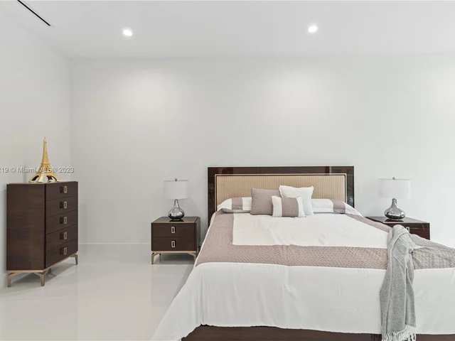 1401 SW 5th Ct, Fort Lauderdale FL 33312